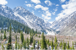 Wander- und Erlebnisreise: Wintermärchen in Kirgistan, 10 Tage